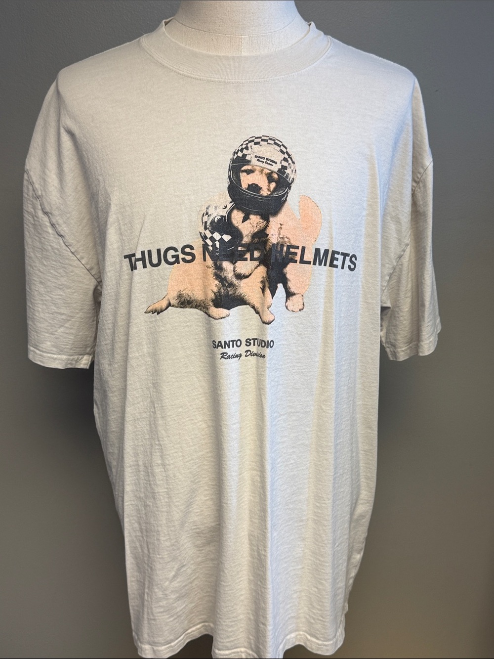 Santa Studio Thugs Need Helmets Graphic T-Shirt White Motorcycle Dog XL Cotton